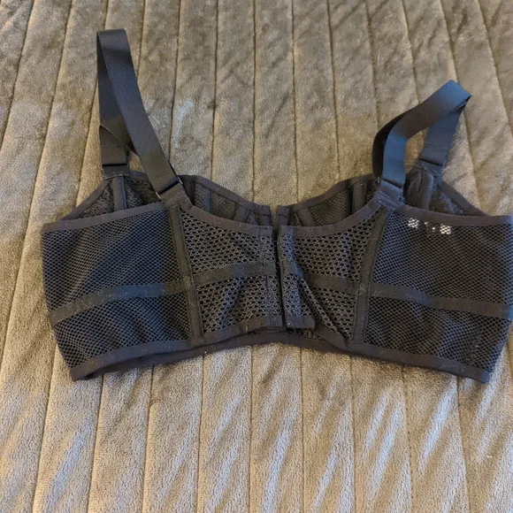 Livy bra